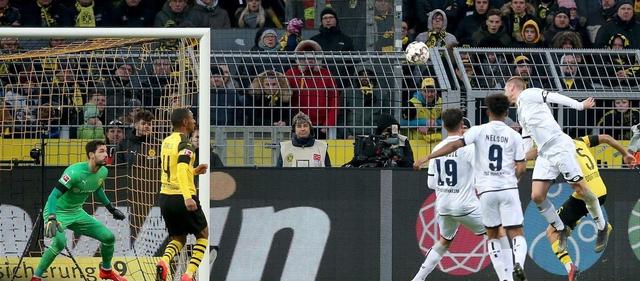  多特蒙德绝杀对手，升至德甲积分榜次席  