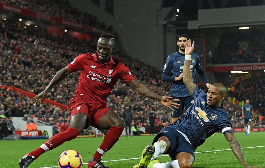  巴斯蒂亚边锋速度制胜，突破防线锁定胜局