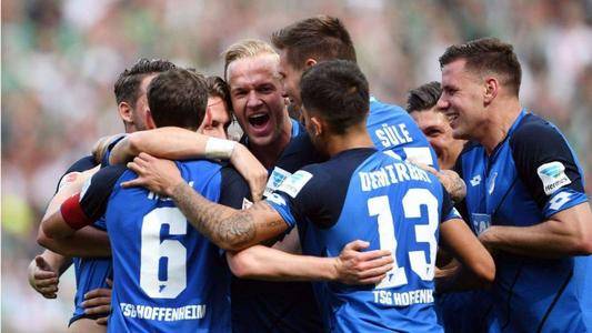  沙尔克04触底反弹客场爆冷击败强敌